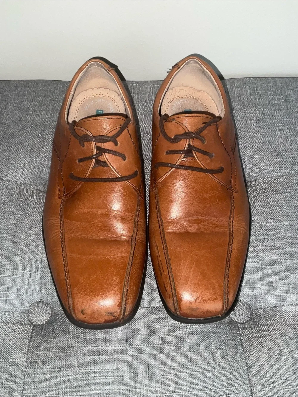 Florsheim Dress Shoes for Boys in Cognac color and SZ 3